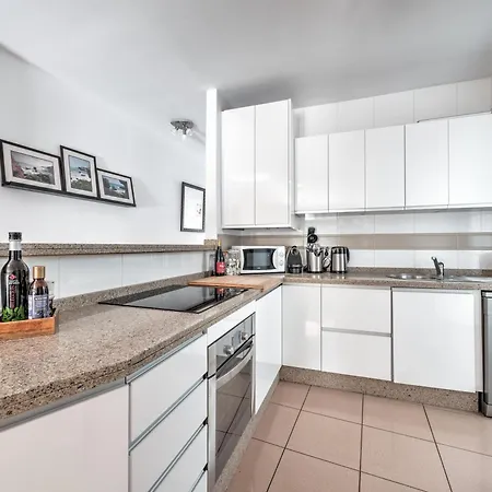 Apartment Beachfront With Sea View At Burriana Beach, *